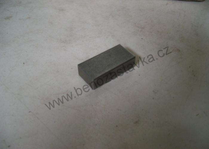 Pero 14x9x39 - Zetor 998029