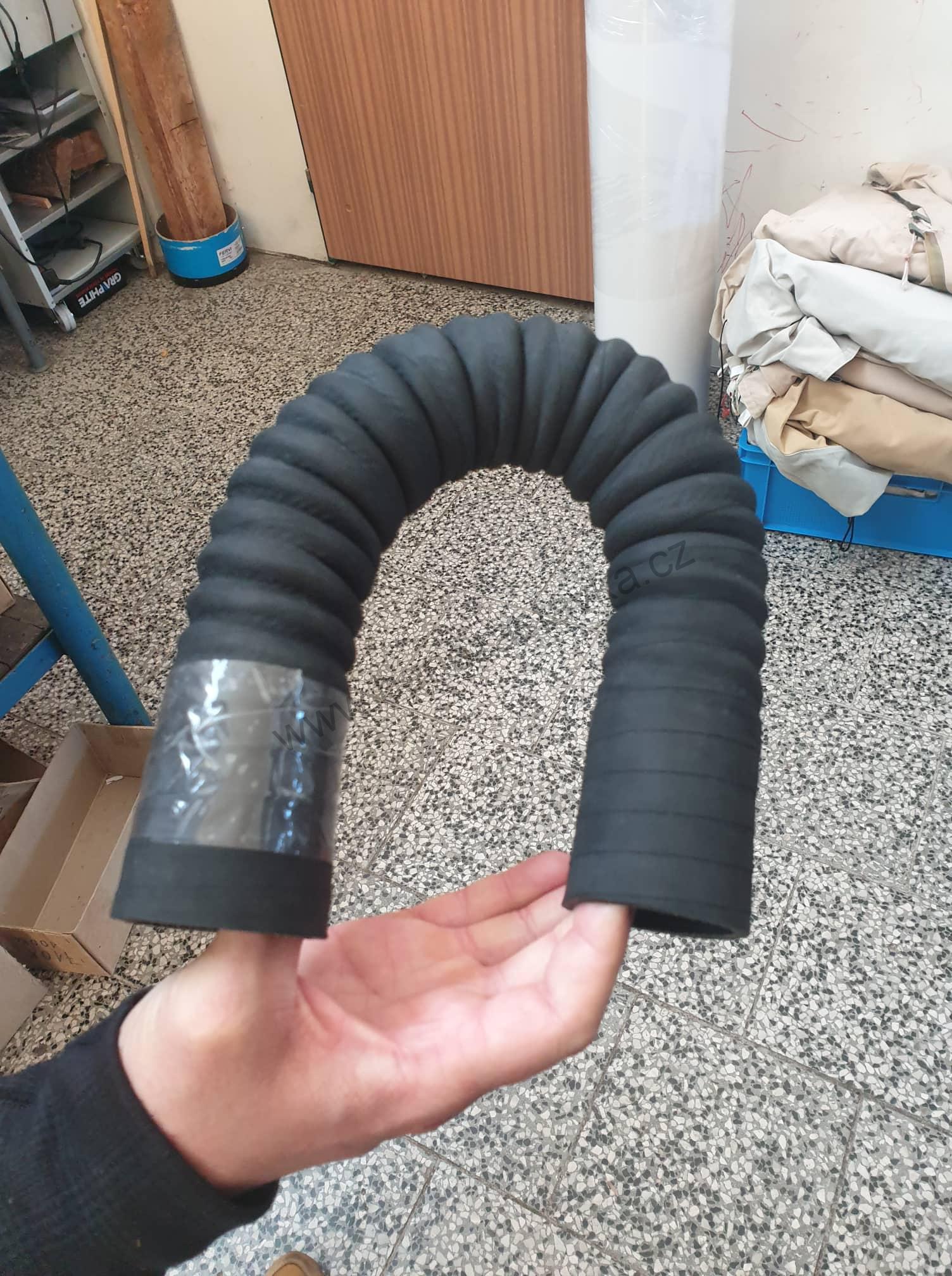 Hadice chladiče vody 57,15/500 SUPERFLEX - GRANIT