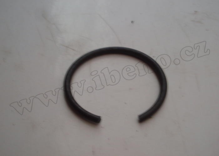 Pojistný kroužek - Zetor URI