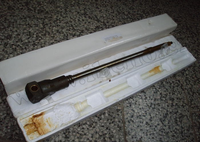 Kuličkový šroub s maticí 650 mm - Zetor URI