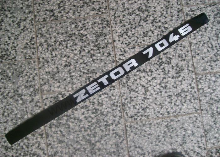 Nápis boční pravý 7045 - Zetor URI