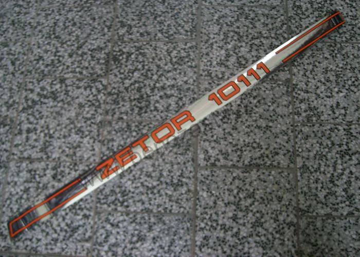 Nápis Zetor 10111, levá - Zetor URII
