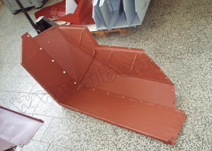 Pravý zadní blatník úzký 57 cm - Zetor 8011, 10011