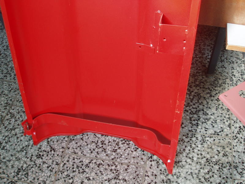 Kapota na tříválec - Zetor 5213  Viniční