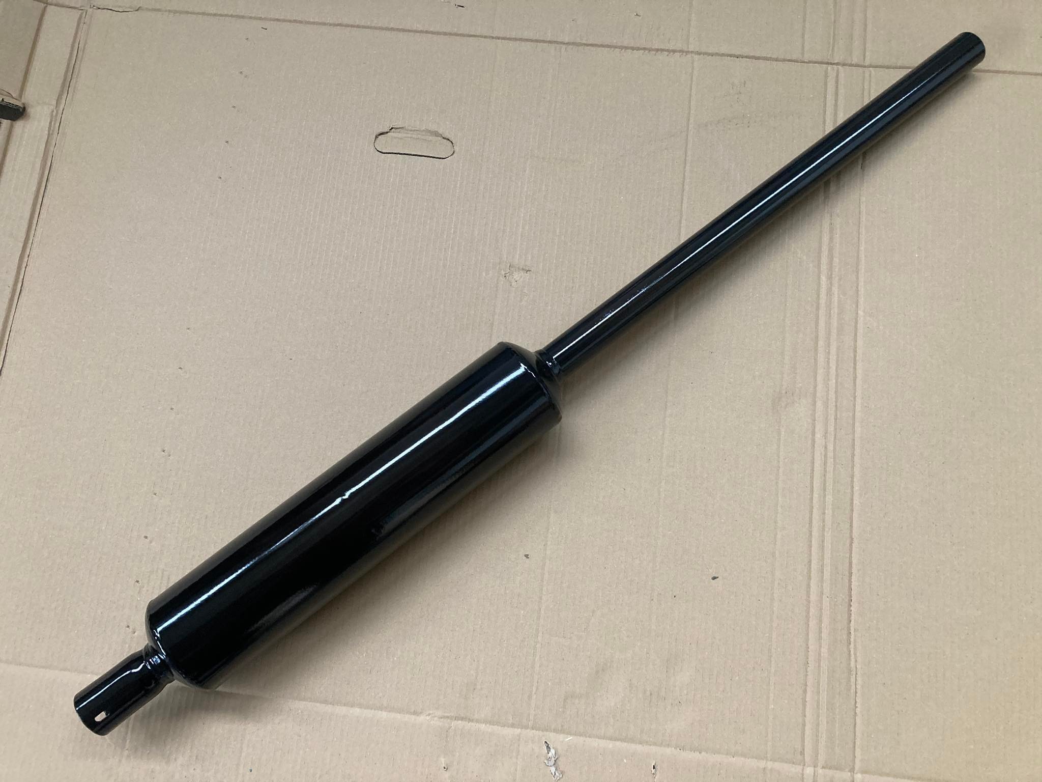 Tlumič výfuku smalt CZ /121 cm - Zetor 5611 5711 4712 4718 4911