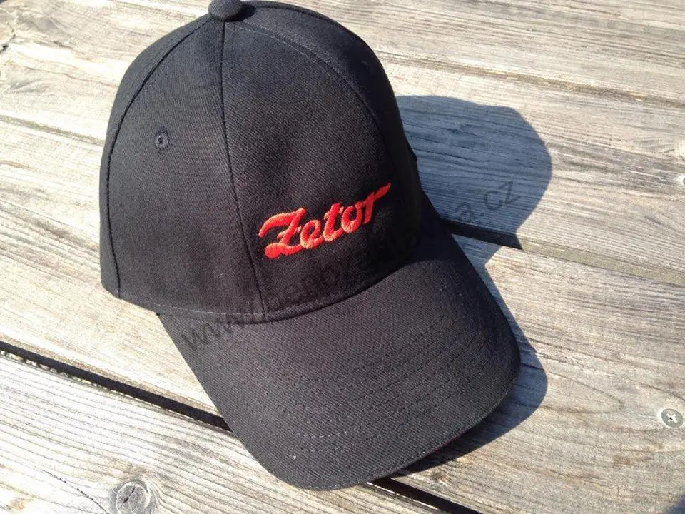 Kšiltovka, čepice černá s logem Zetor