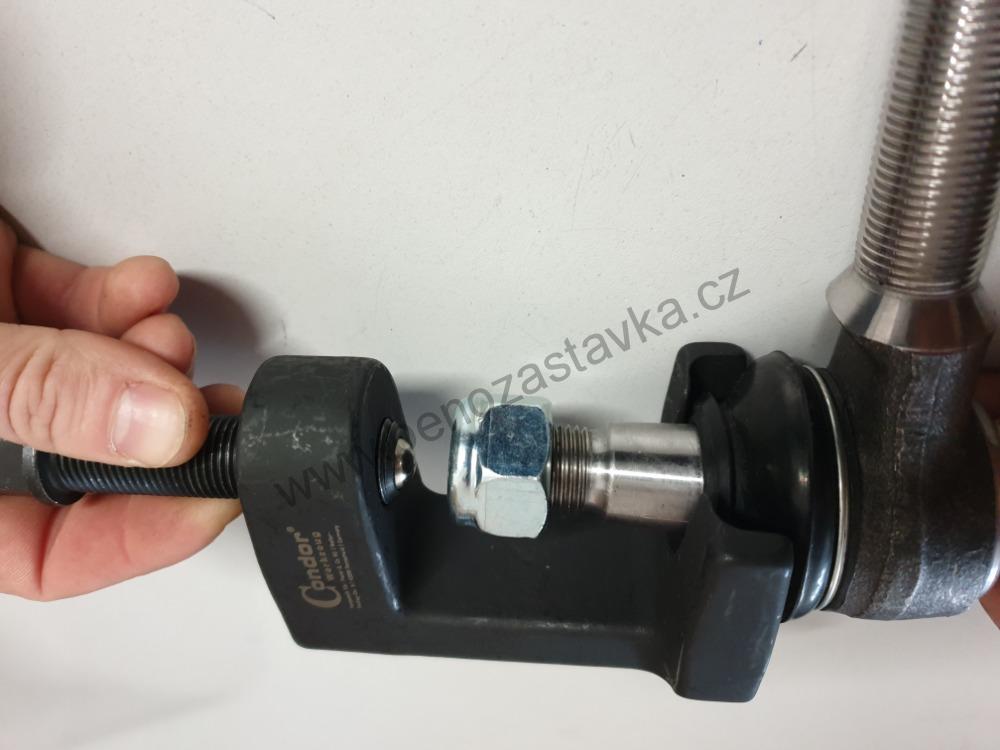 Stahovák čepu řízení do pr. 23 mm - Zetor