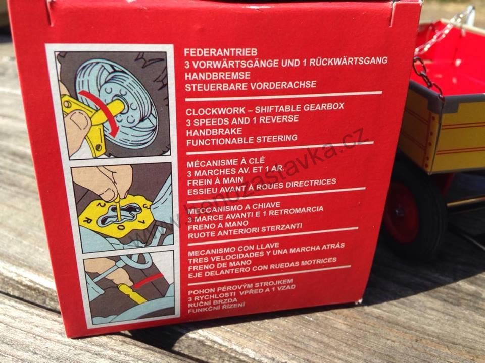 Plechový model traktor ZETOR 25 s valníkem červený - kovové disky - KOVAPCZ