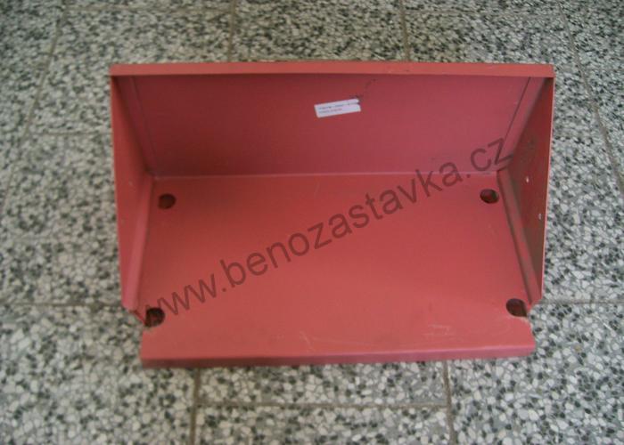 Uchycení baterie - Zetor URIII