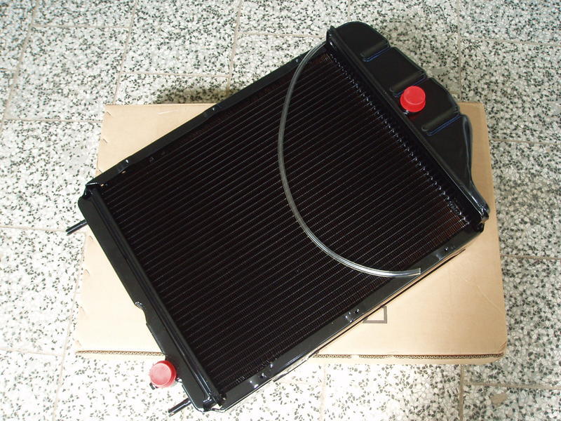 Chladič - Zetor Crystal 9111 9145 10111 10145 URII / ZTS Martin